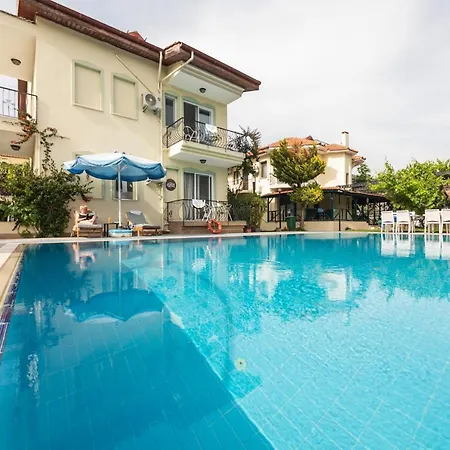 Dedeminn Garden Otel 2*