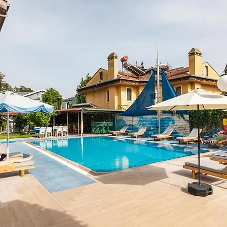 Dedeminn Garden Otel Göcek